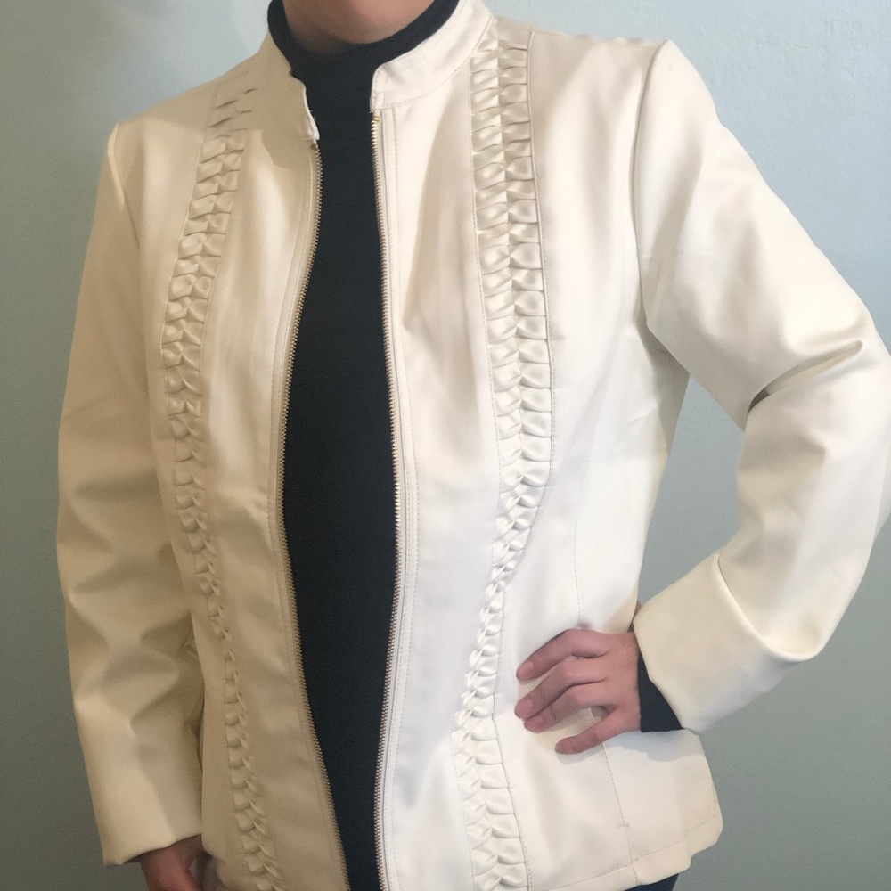 Susan Graver Faux Leather Ivory Jacket